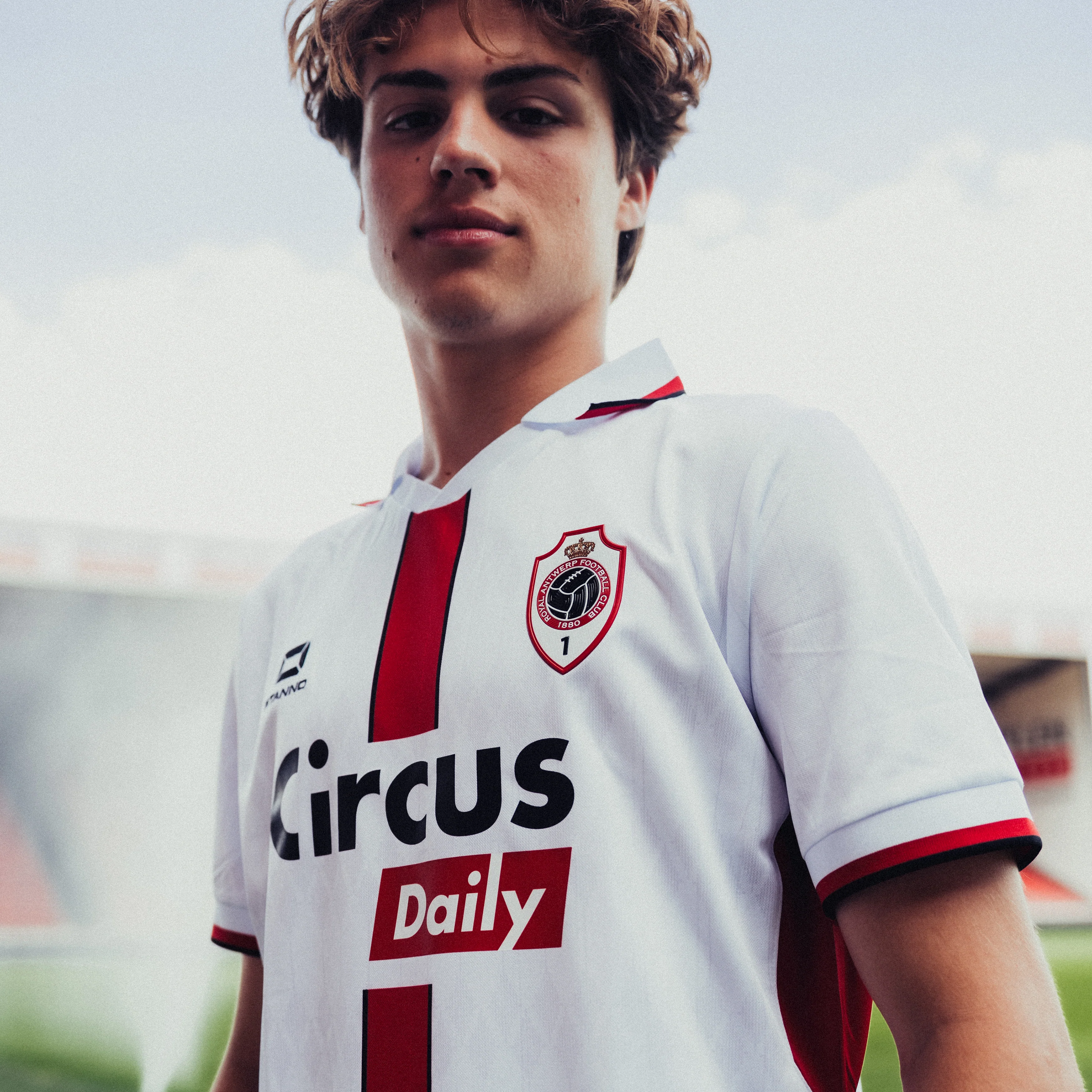 Royal Antwerp FC Away Shirt 25/26 - Image 7