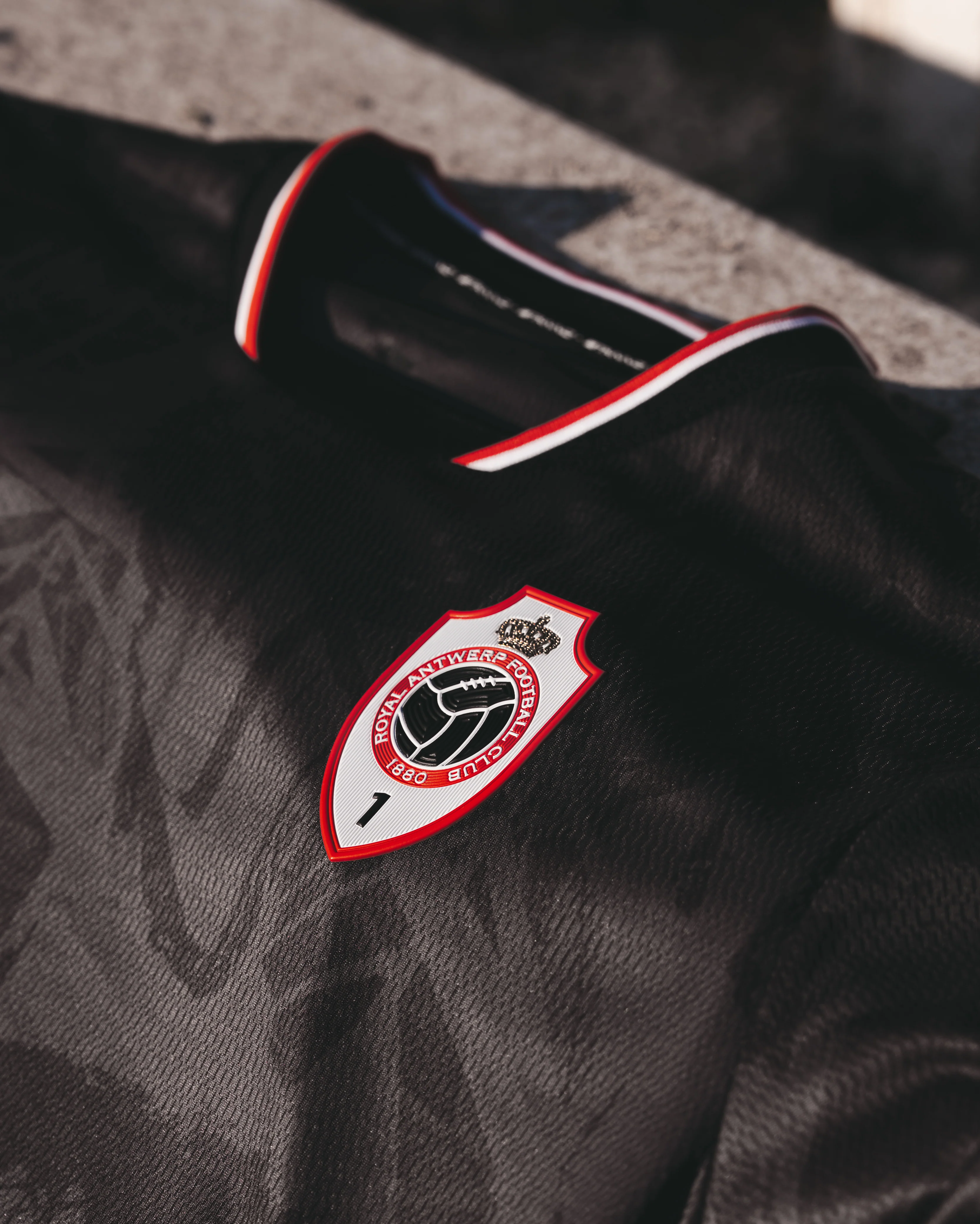 Royal Antwerp Third Shirt 25/26 - Image 4