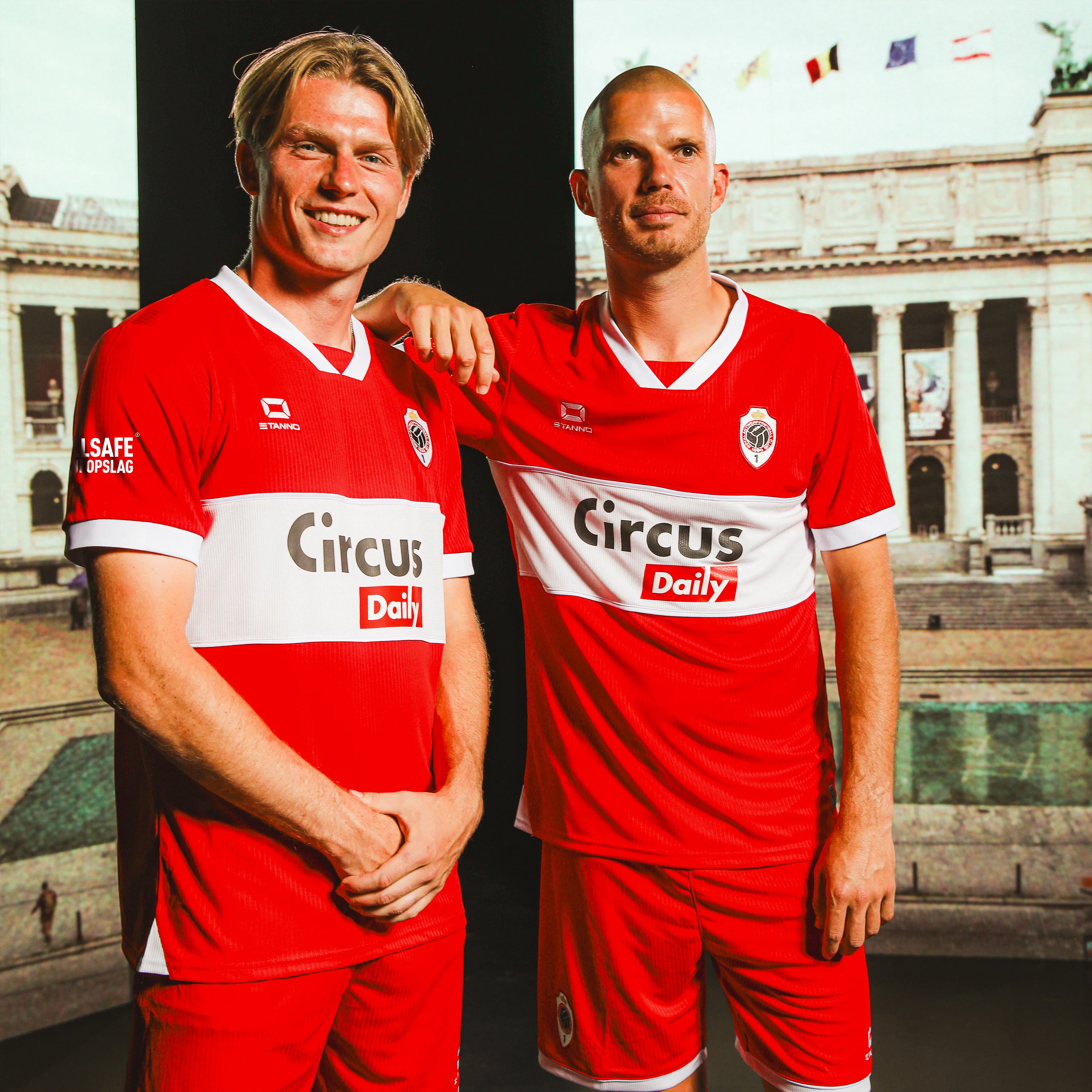 Royal Antwerp FC Home Shirt 25/26 - Image 6
